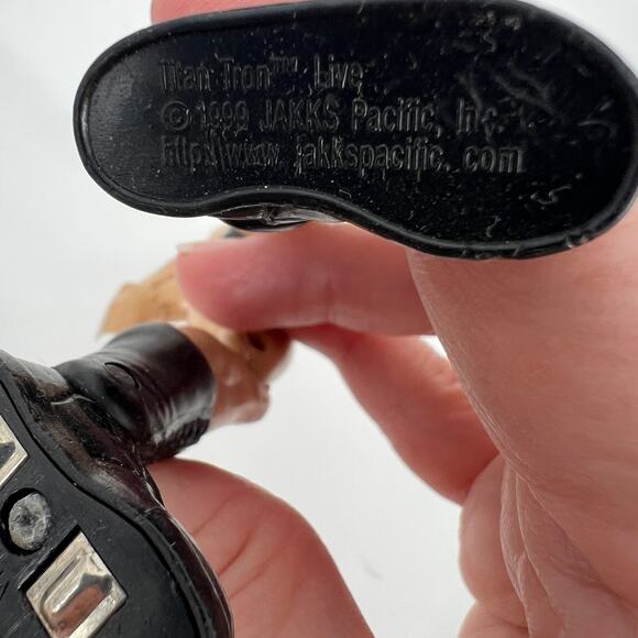 Lot of 4 WWE Action Figures Steve Austin Roman Reigns Ultimate Warrior Sting VTG - Picture 6 of 7